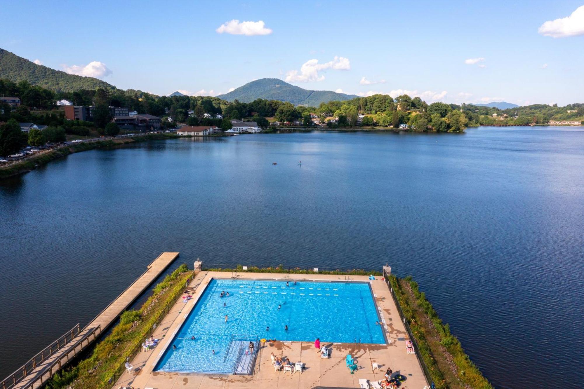Samuel Court Cabin Lake Junaluska Zewnętrze zdjęcie